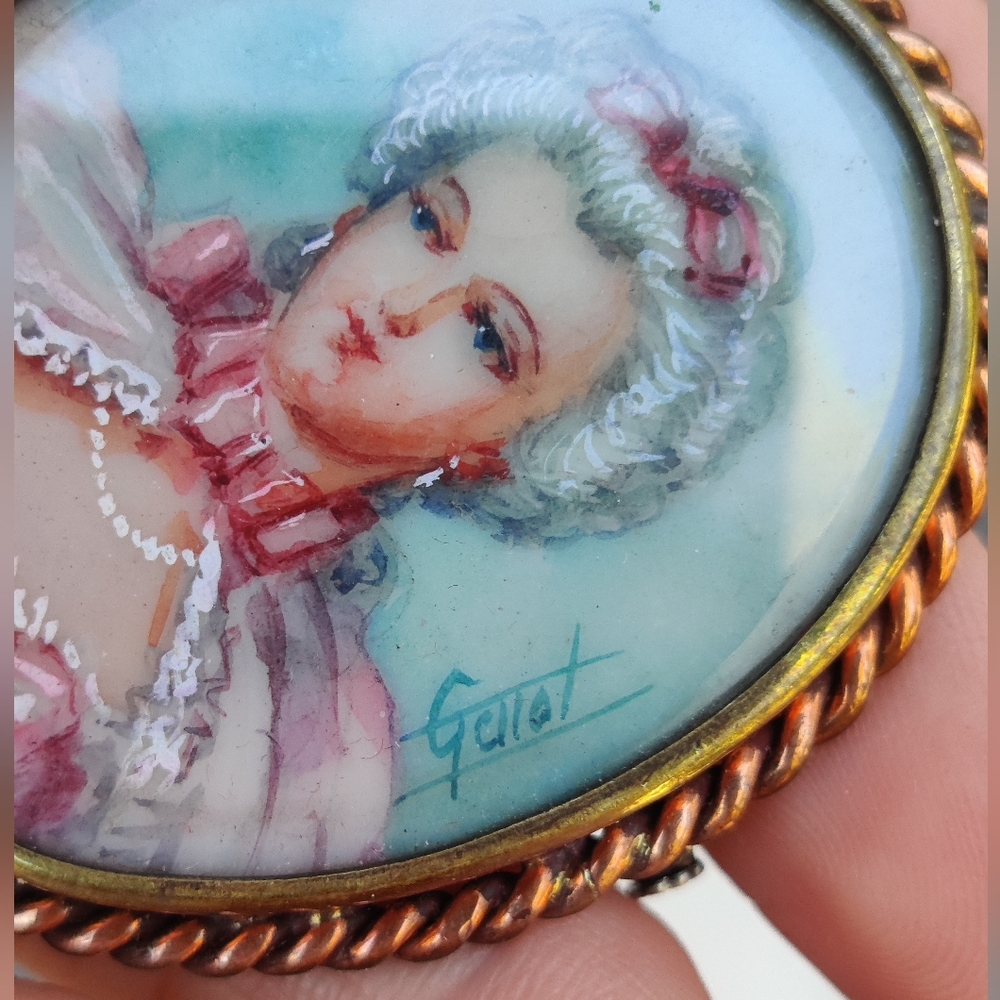 Antique Victorian Hand-painted Portrait Cameo - Picture 6 of 11